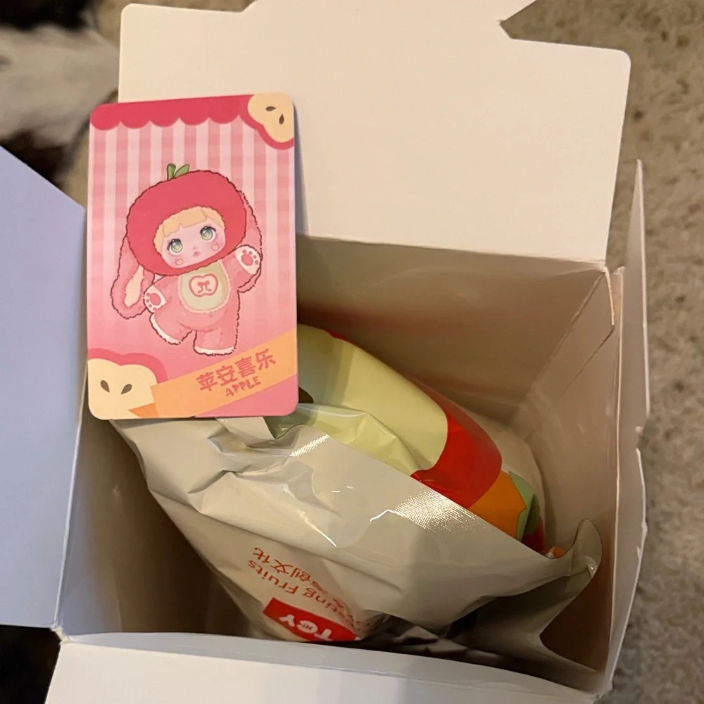 Nommi “Interesting Fruits” Series – Apple 🍎 (Confirmed) package unopened